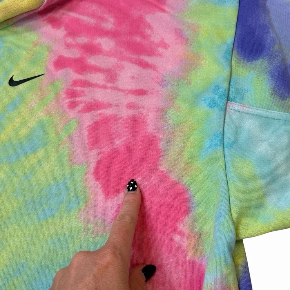 Nike Tie Dye Hoodie Womens Medium Colorful Pastel Pullover Sweatshirt DR8155-658